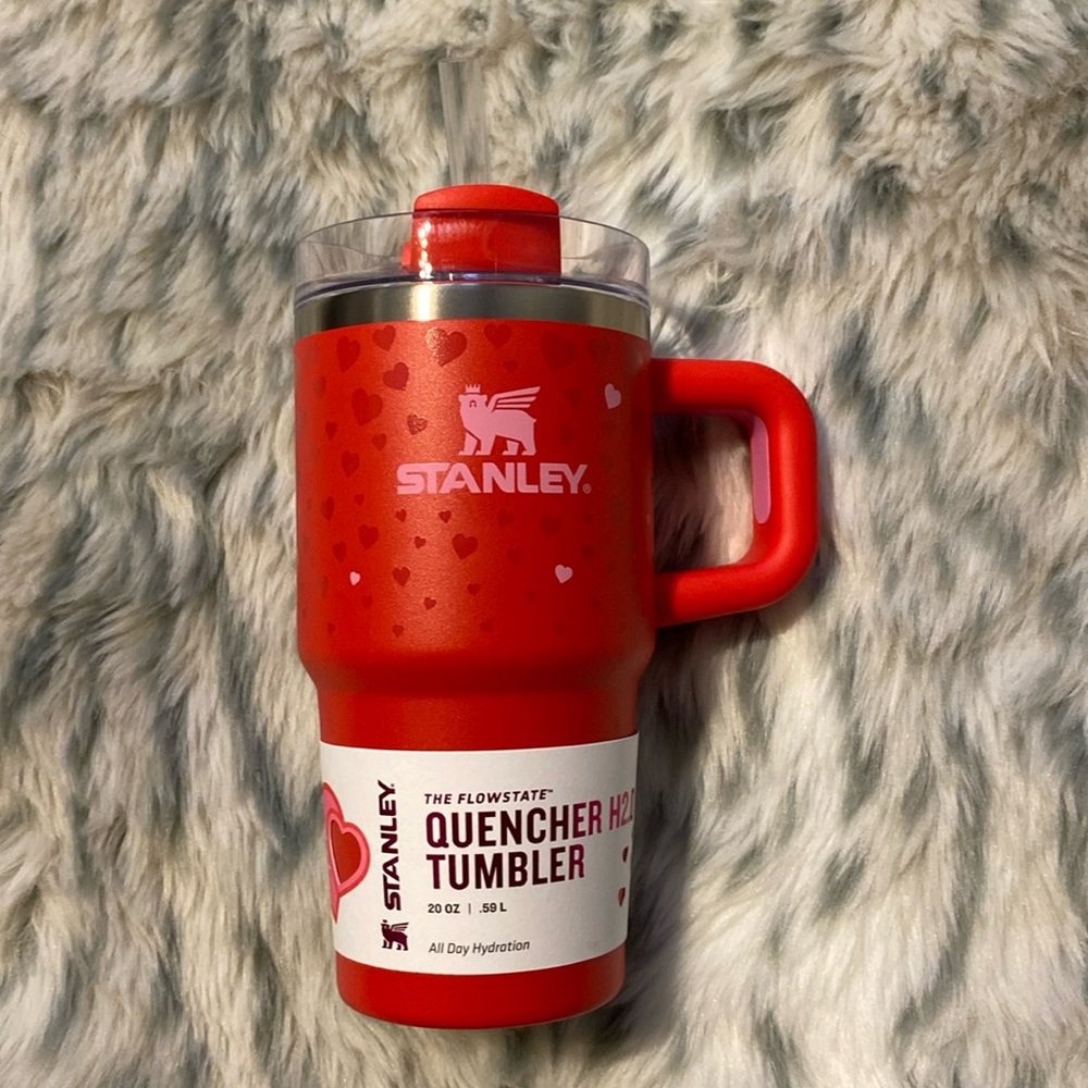 STANLEY 20oz Red TARGET EXCLUSIVE Valentine's Day tumbler BNWT